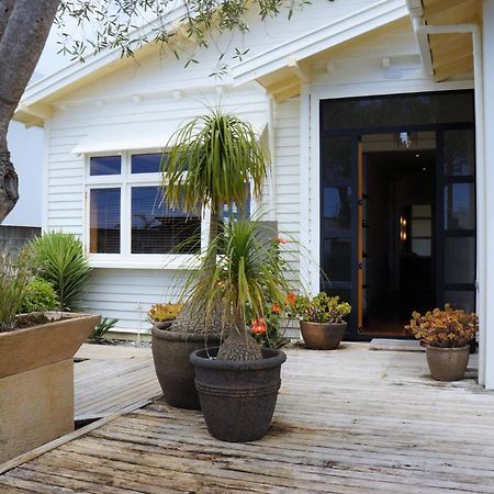 The Buller Bungalow You Will Fall In Love New Plymouth Exterior photo
